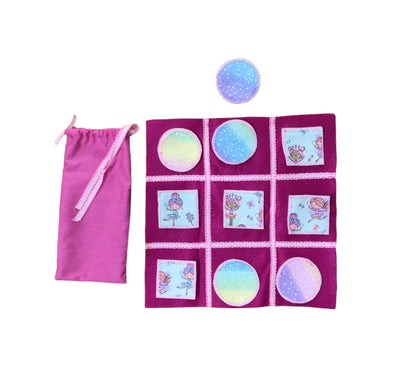 Kid's Travel Tic Tac Toe Game (Pink) - Looking for an easy grab and go game for the kids when traveling? This one of its kind felted board game is easy to pack up and go!