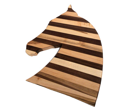 Wooden Horsehead Board - Just like the horses, you'll race through meals with this functional but fabulous kitchen accessory.